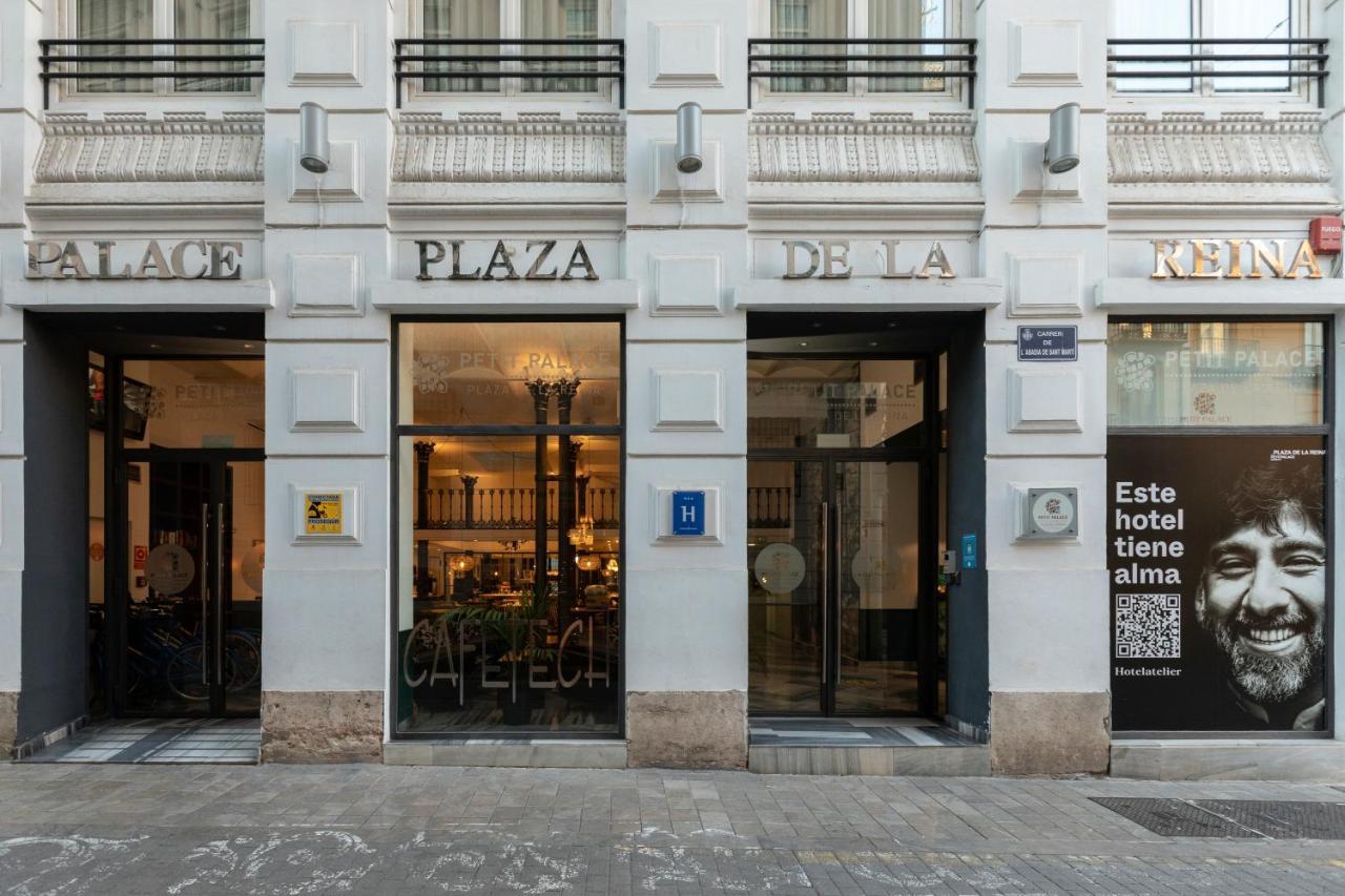 Petit Palace Plaza De La Reina Valencia Luaran gambar